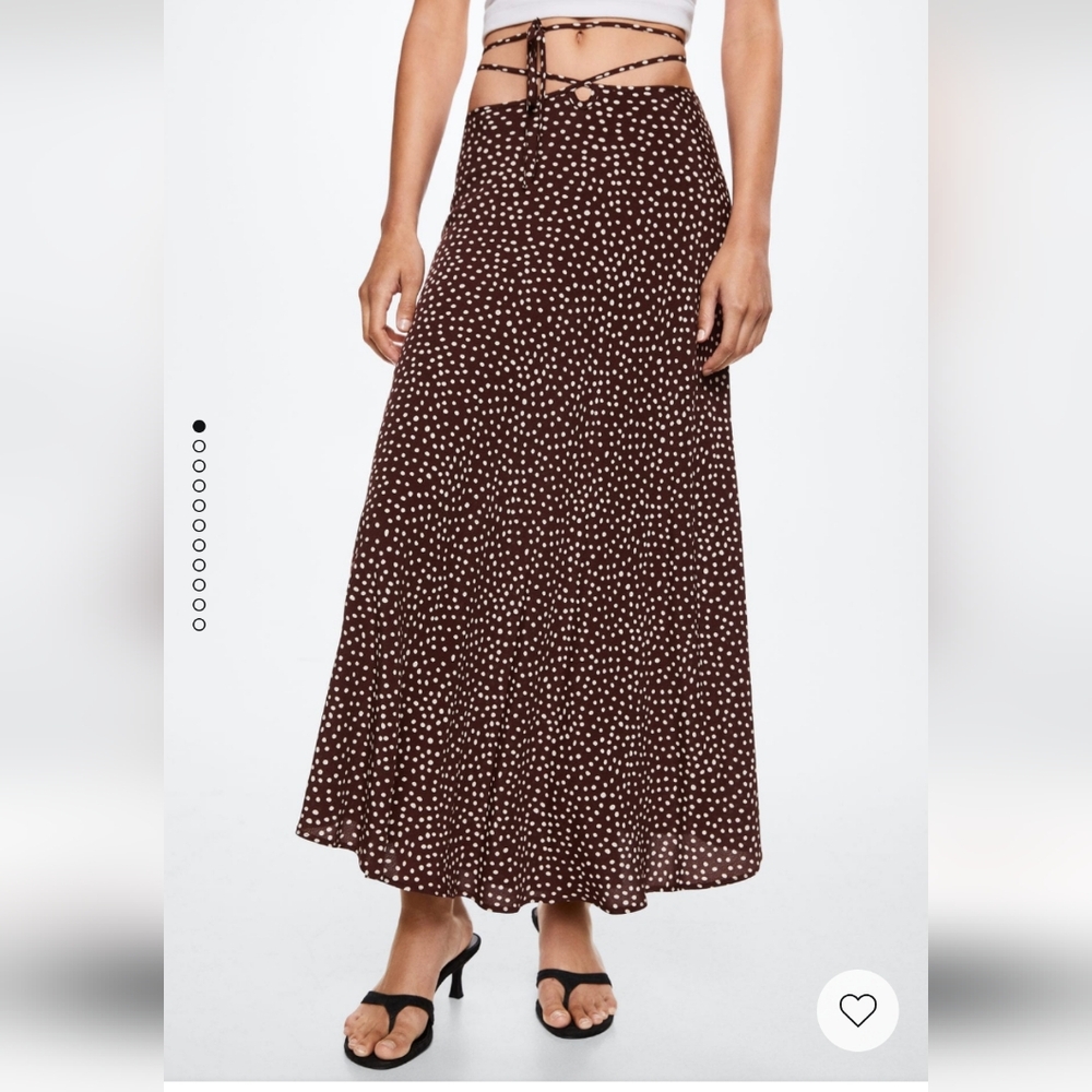 BNWT! Mango polka dot flowy printed skirt